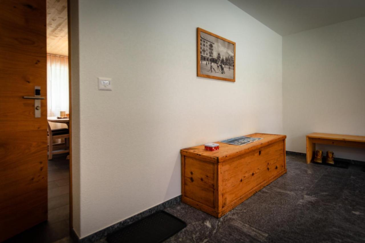 B&B Ursi Andermatt Bagian luar foto